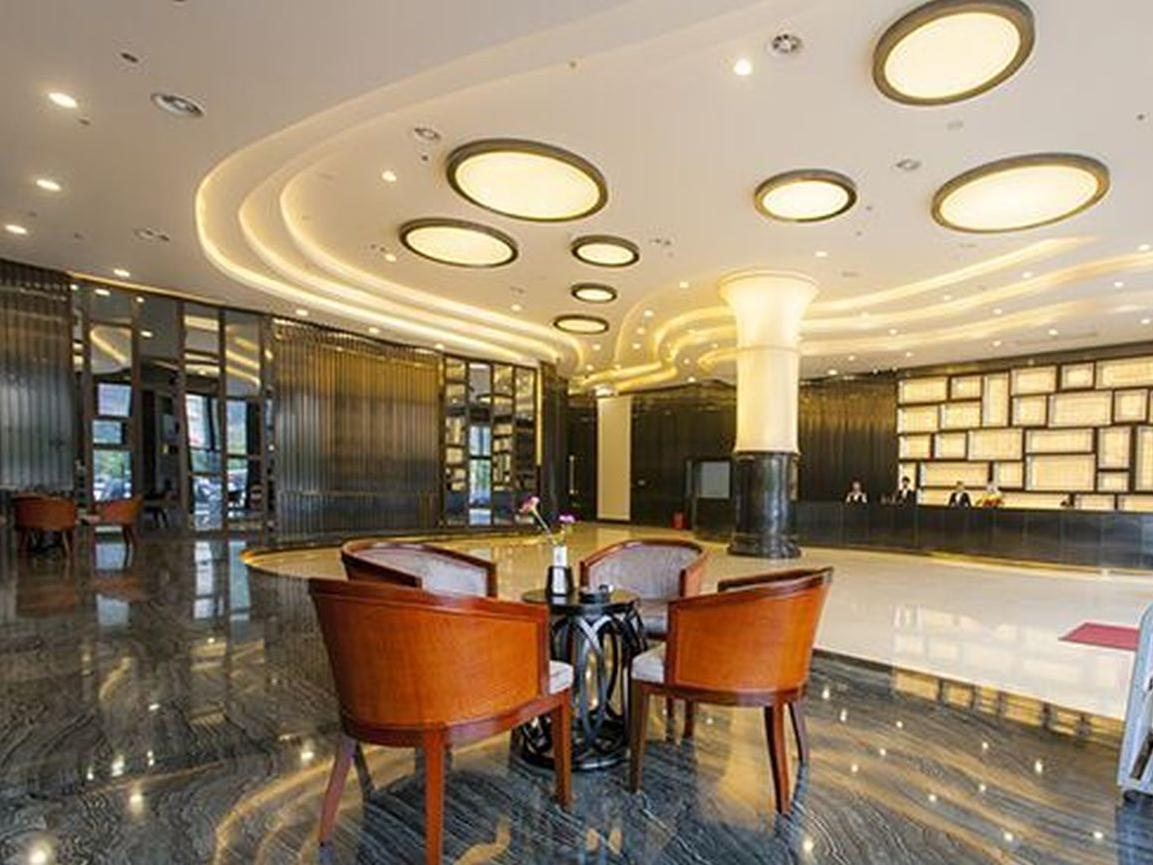 Golden Palm Hotel Zhuhai Esterno foto