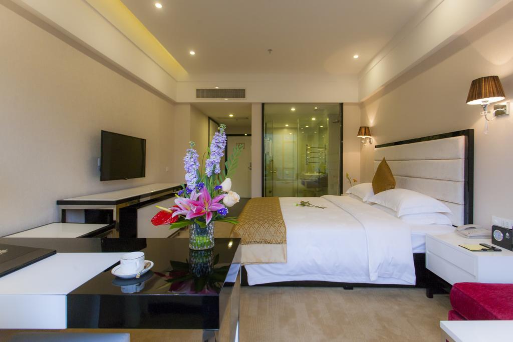 Golden Palm Hotel Zhuhai Esterno foto